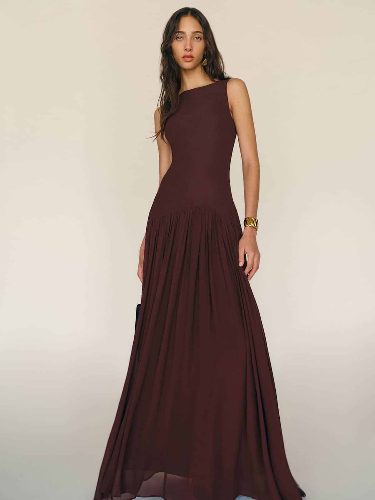 Blog post: Soft Structure: Relaxed Dresses With Shape and Movement